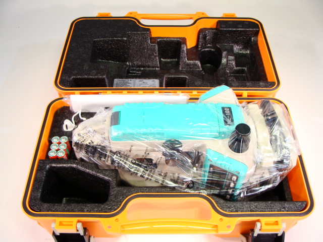 尼康NE-100系列電子經緯儀 尼康NE-100系列電子經緯儀