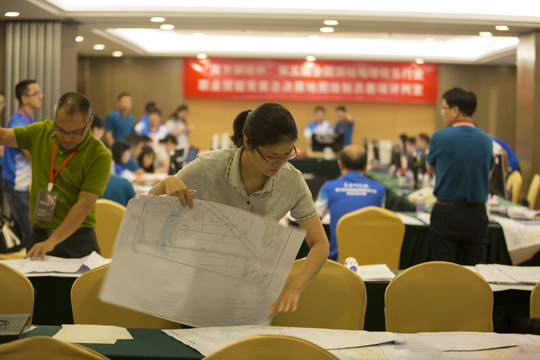 測繪技藝多日苦練終有成,南方測繪杯拉開帷幕 測繪技藝多日苦練終有成,南方測繪杯拉開帷幕